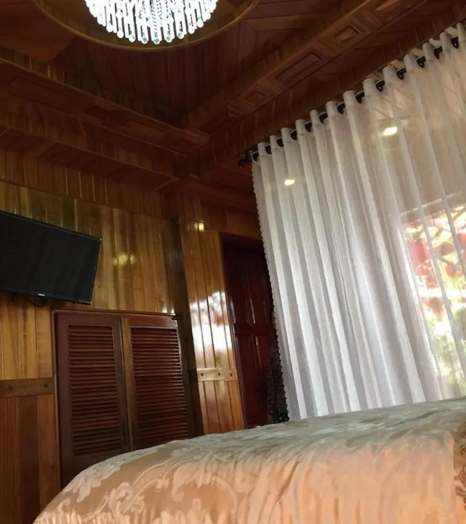 Khamy Riverside Villa Hội An