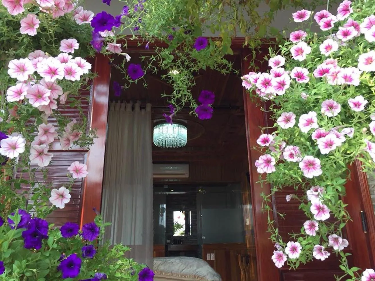 Khamy Riverside Villa Hội An 3*,