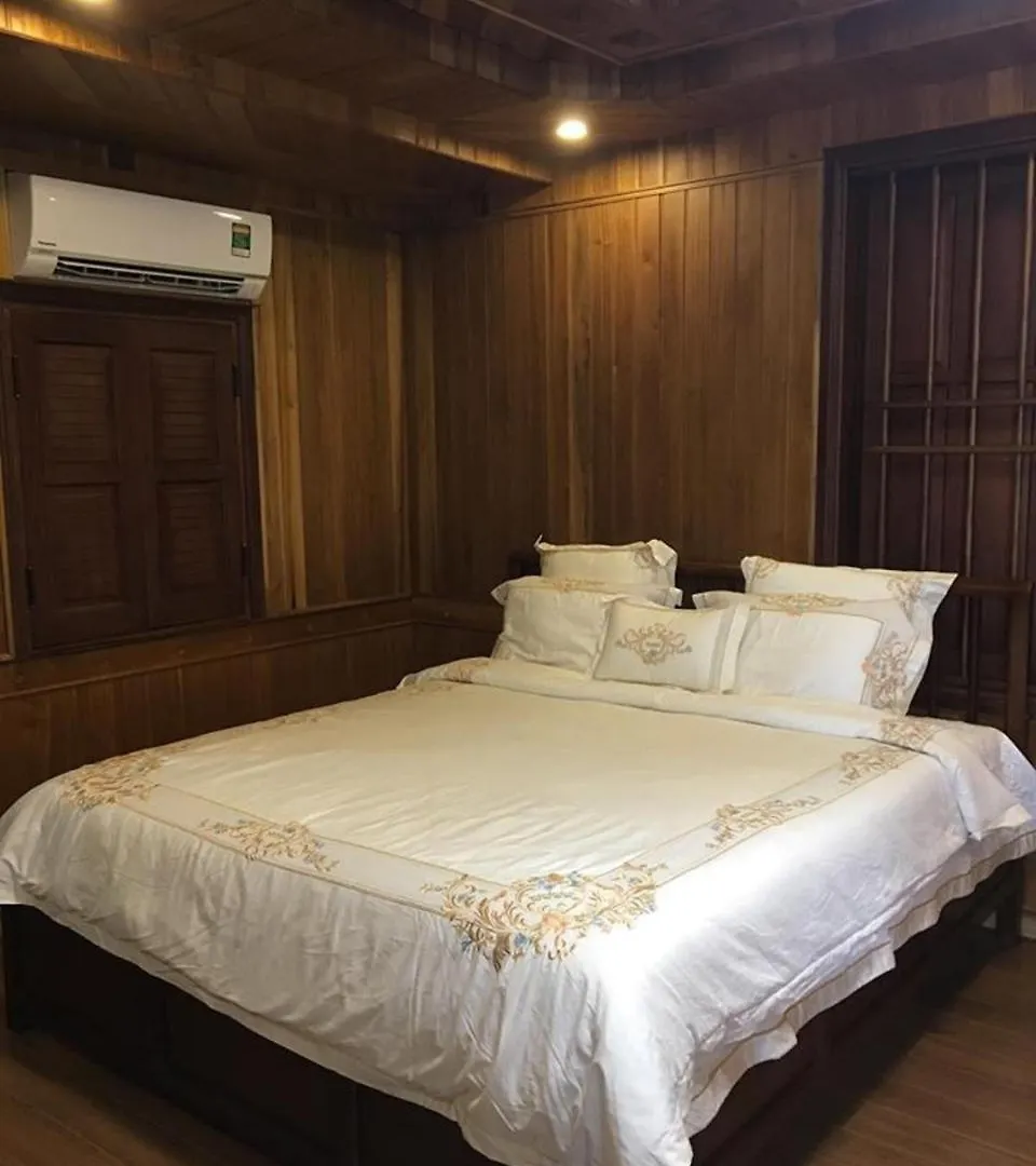 Khamy Riverside Villa Hội An