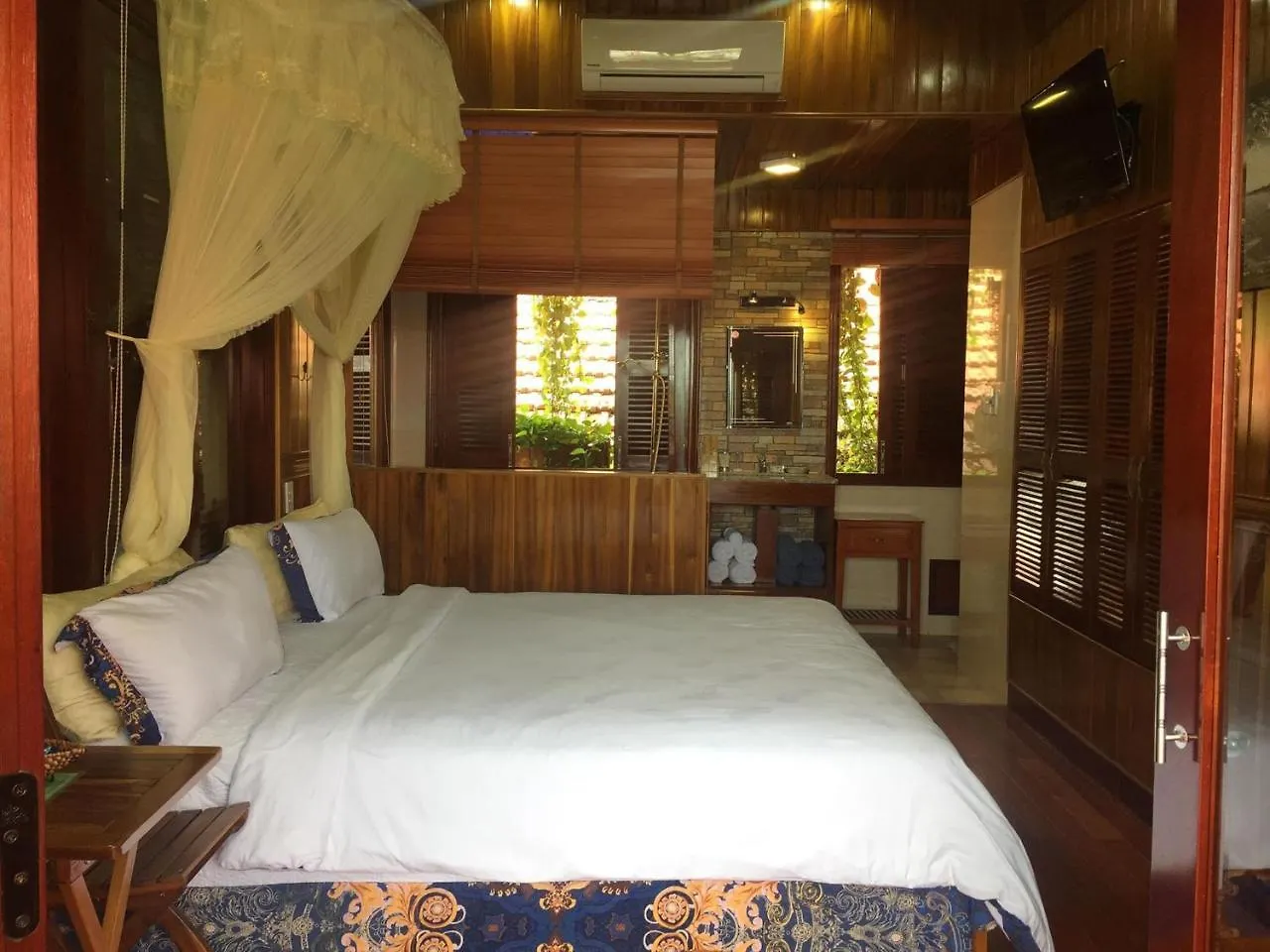 리조트 Khamy Riverside Villa 호이안